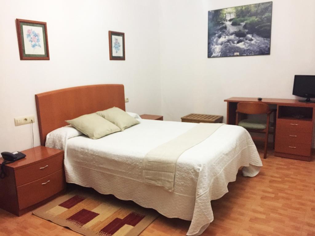 古伊提里茨 拉卡西利亚旅馆酒店 外观 照片